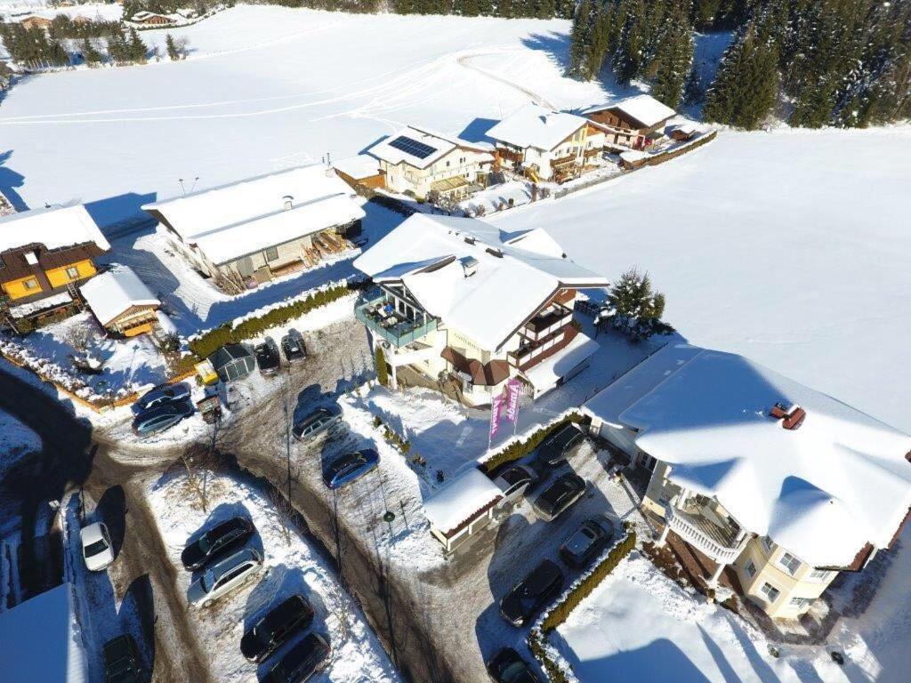Gästehaus Amadé Flachau Extérieur photo